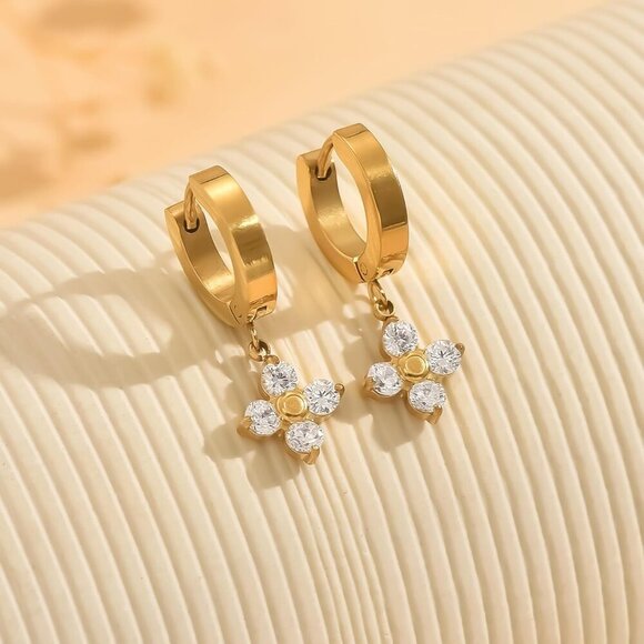 🆕 Women Gold Delicately Designed Earrings 18K Elegant Pearl Sunflower Jewelry - Picture 4 of 7